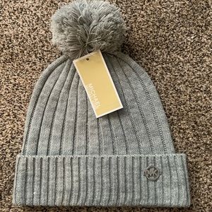 WOMENS MICHAEL KORES HAT